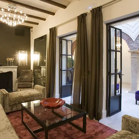Claude 4* Marbella