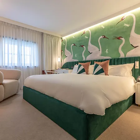 Claude 4* Marbella