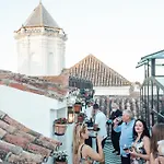 Claude Hotel