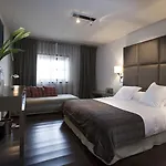 Claude Hotel