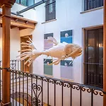 Claude Hotel 4*