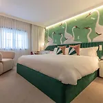 Claude 4* Marbella