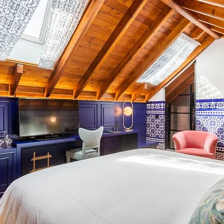 Claude 3* Marbella